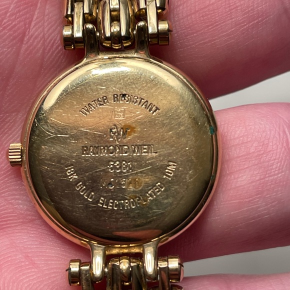 Raymond Weil Women’s Watch - Picture 3 of 6